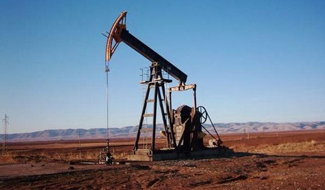Siria neft oil kachalka
