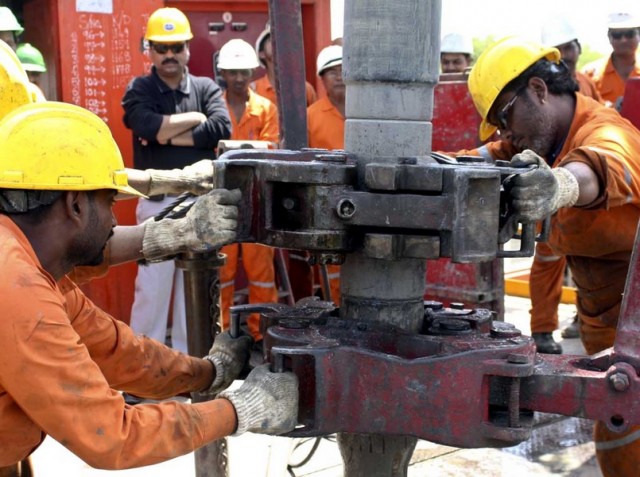 India neft Oil
