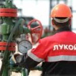 Российские компании вынуждены увеличивать добычу нефти