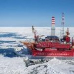 На Приразломном испытали систему сбора нефти в ледовых условиях