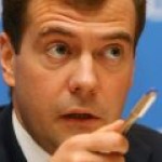 Медведев поручил “Газпрому” разобраться с долгами за газ в СКФО