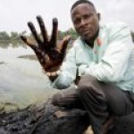 Нигерийские боевики сорвали нефтеразведку, расстреляв группу геологов