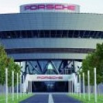 Porsche из-за Украины прекратил производство двух моделей авто